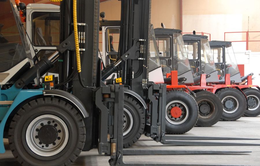Used forklifts from UnikTruck
